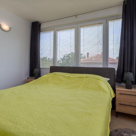 Comfort Apartments With Pool In Medulin (Adults Only) Kültér fotó
