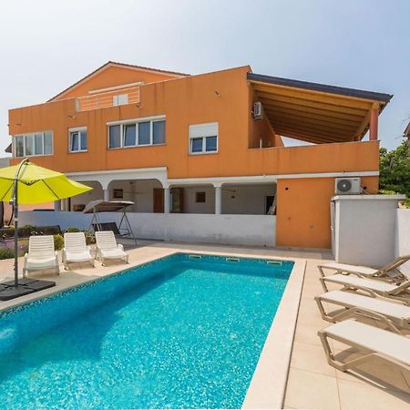 Comfort Apartments With Pool In Medulin (Adults Only) Kültér fotó