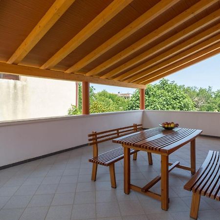 Comfort Apartments With Pool In Medulin (Adults Only) Kültér fotó