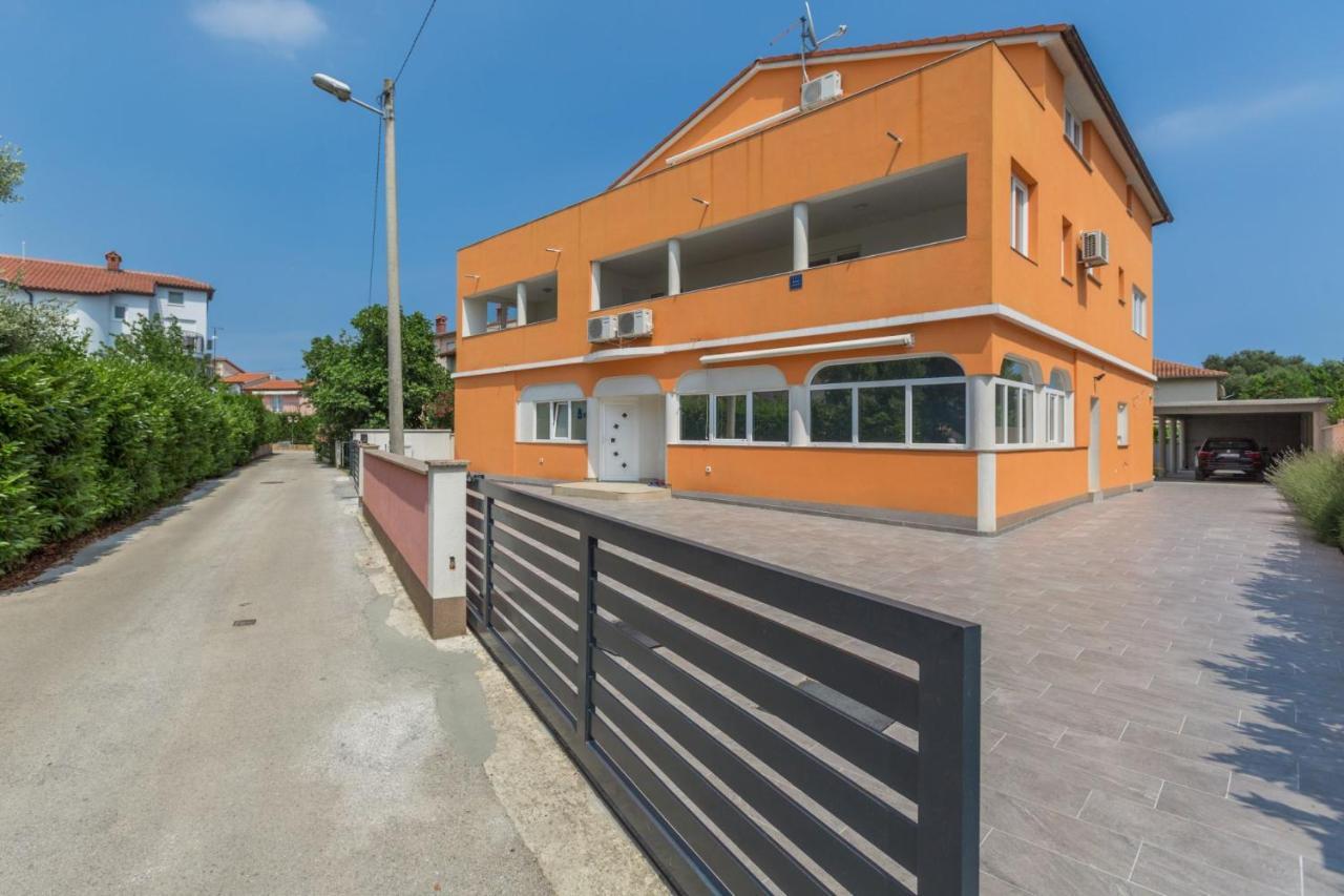 Comfort Apartments With Pool In Medulin (Adults Only) Kültér fotó