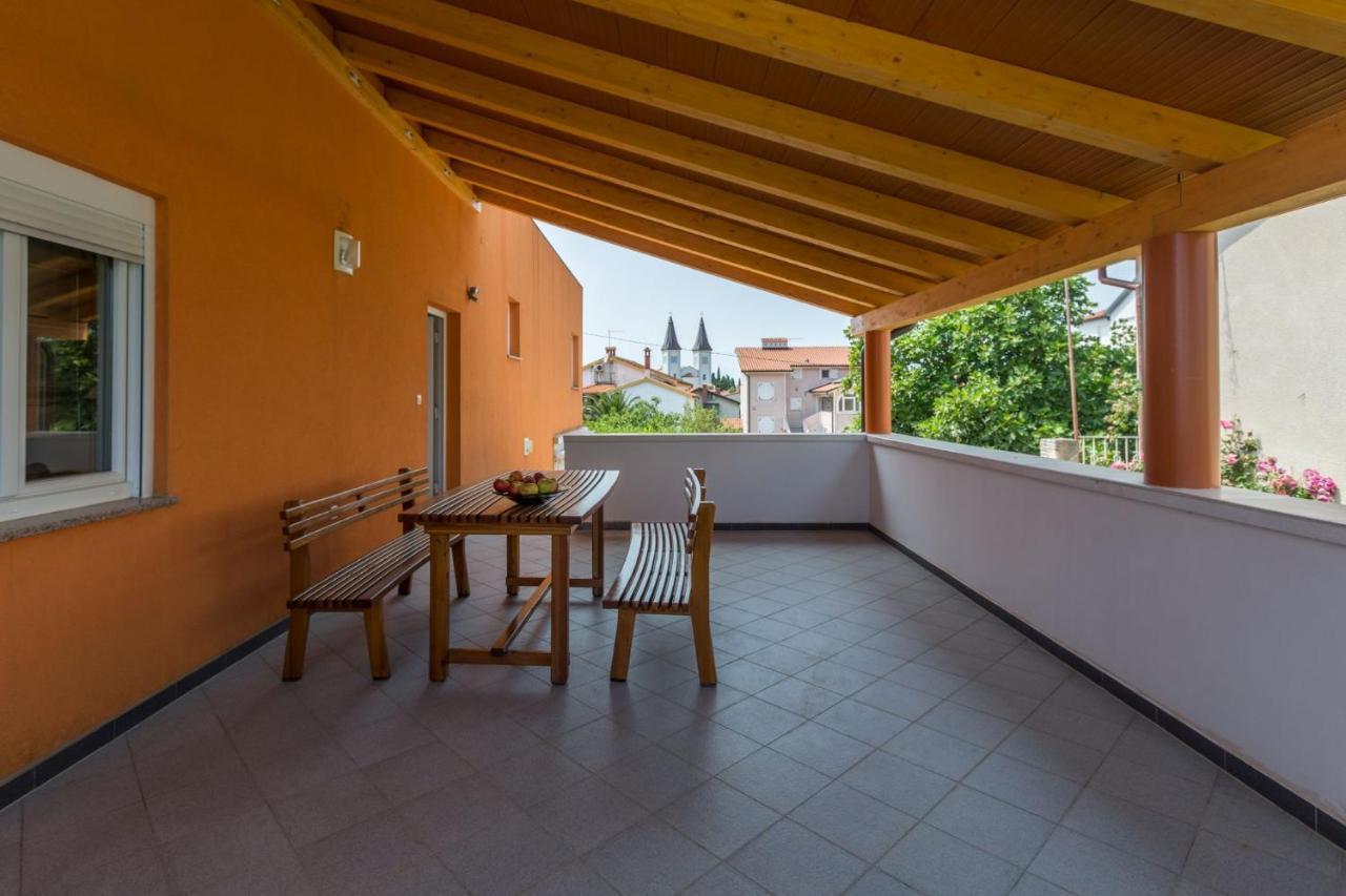 Comfort Apartments With Pool In Medulin (Adults Only) Kültér fotó