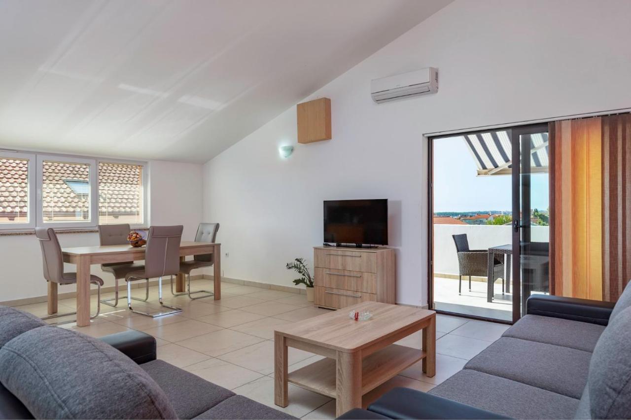 Comfort Apartments With Pool In Medulin (Adults Only) Kültér fotó