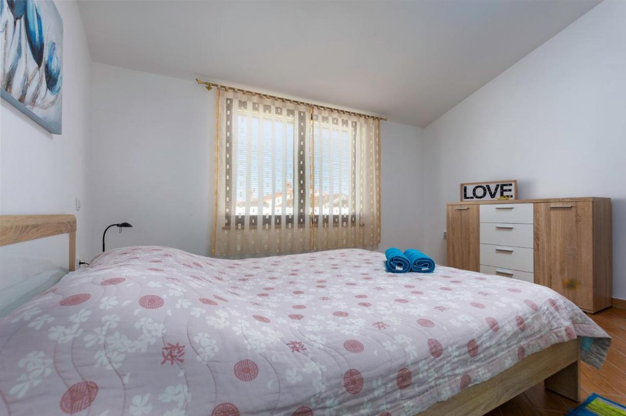Comfort Apartments With Pool In Medulin (Adults Only) Kültér fotó
