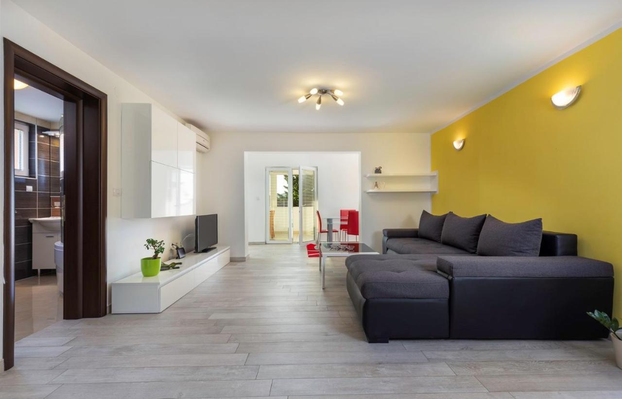 Comfort Apartments With Pool In Medulin (Adults Only) Kültér fotó
