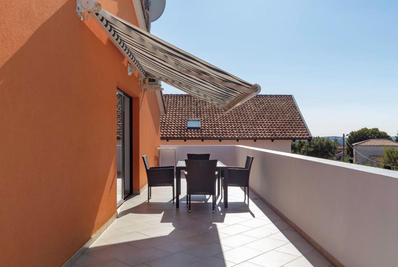 Comfort Apartments With Pool In Medulin (Adults Only) Kültér fotó