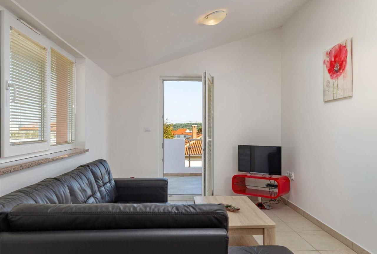 Comfort Apartments With Pool In Medulin (Adults Only) Kültér fotó